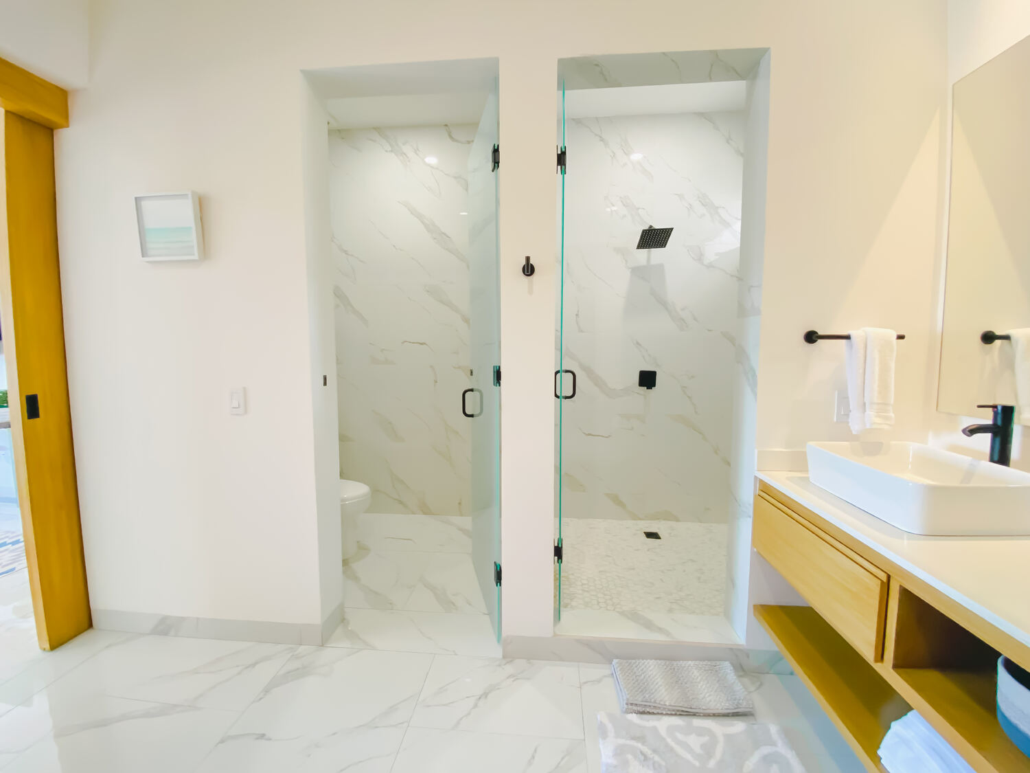 Residence 403 interior