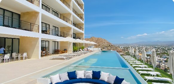 Residence 204 Oceanview Prime, infinity pool terrace