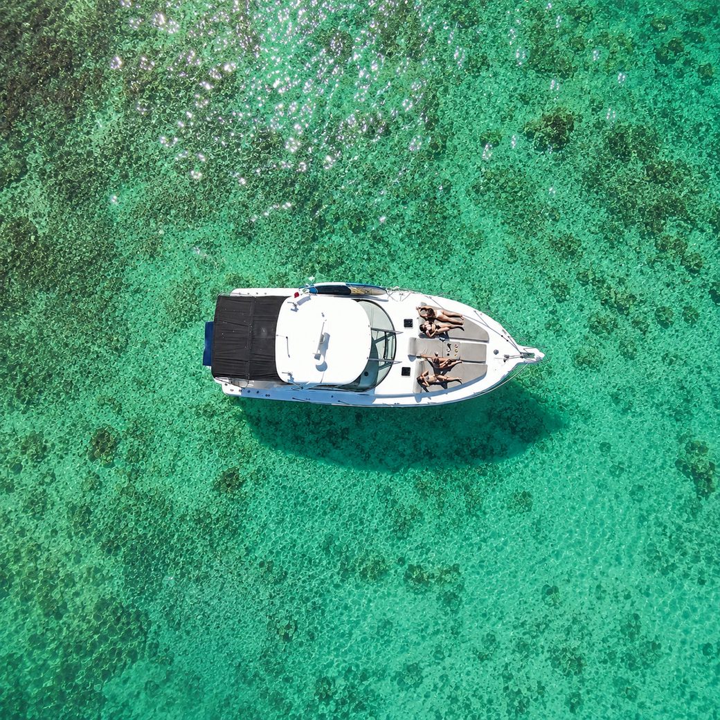 Private yacht charter on the Sea of Cortez near Cabo San Lucas